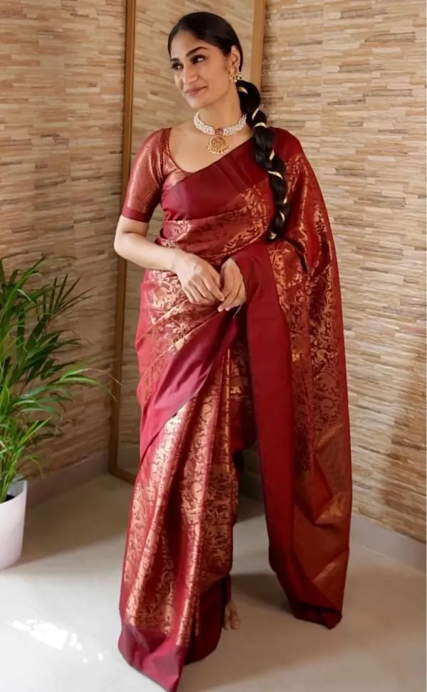 Maroon_Woven_Banarasi_Jacquard_Saree_(Maroon)